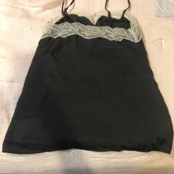 Charlotte Russe Tank Top - Picture 2 of 3